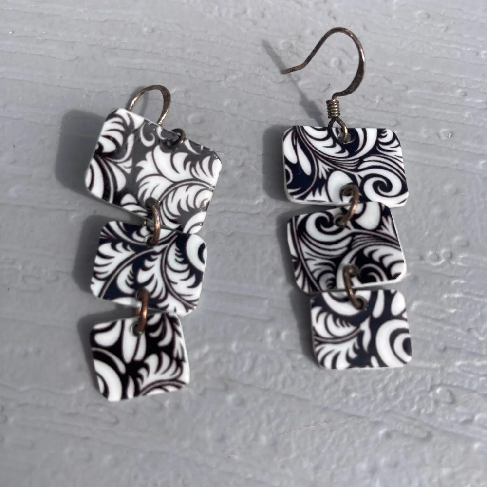 Dangle Earrings black white square articulated paisley design 1.75” long